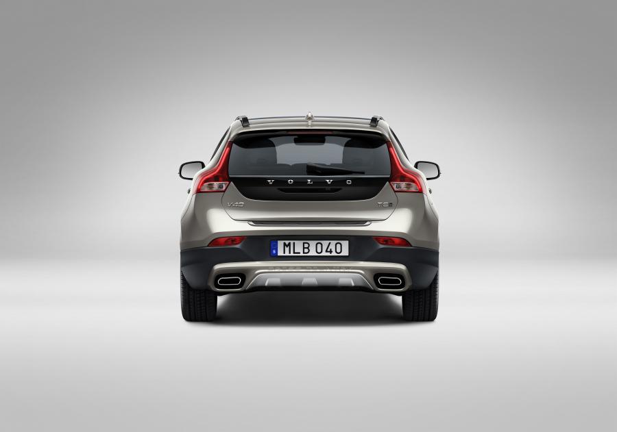  Volvo V40 Cross Country T5 2016 года  (фото 8 из 9)